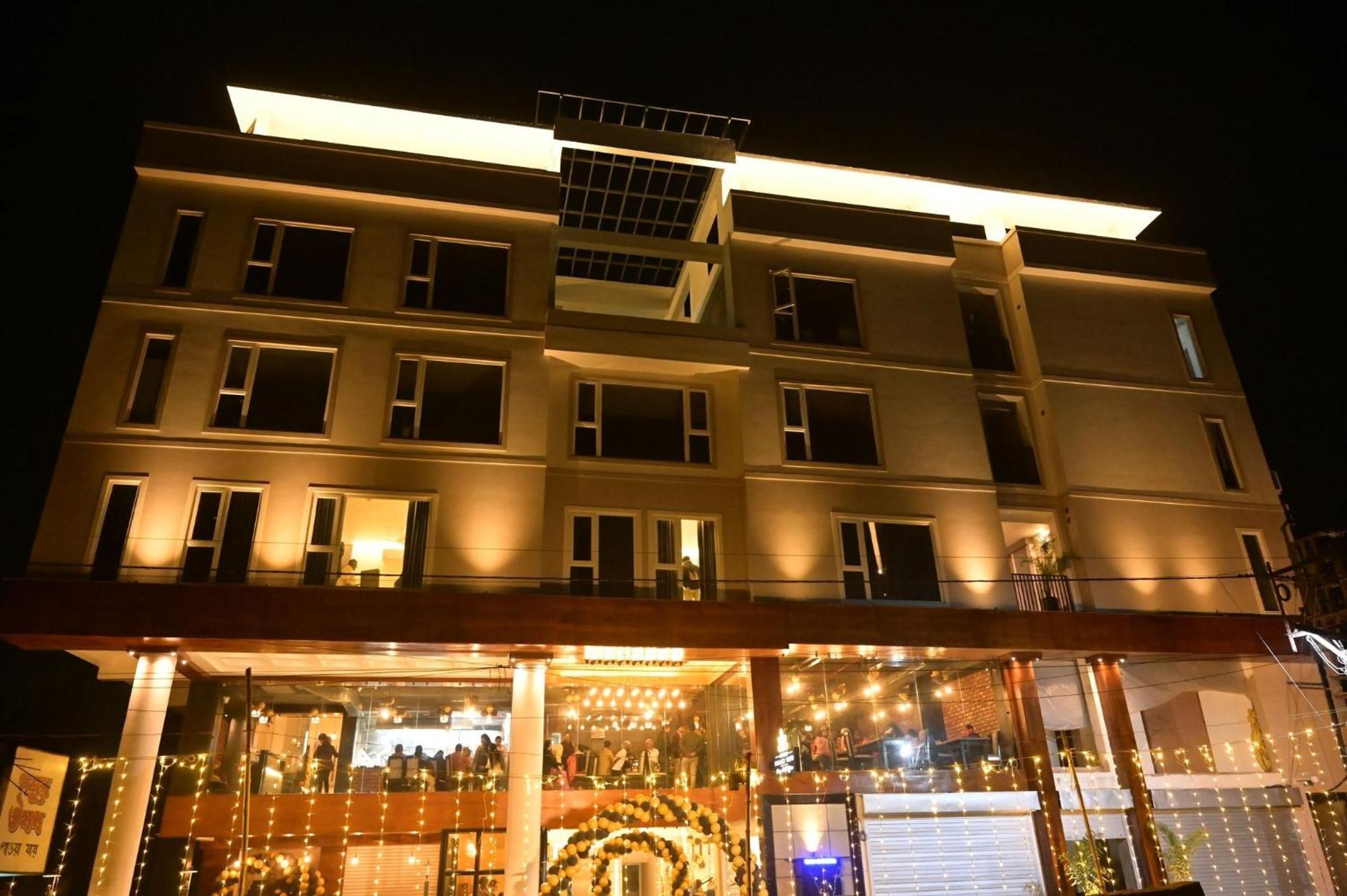 Hotel Palace View Murshidabad Kültér fotó